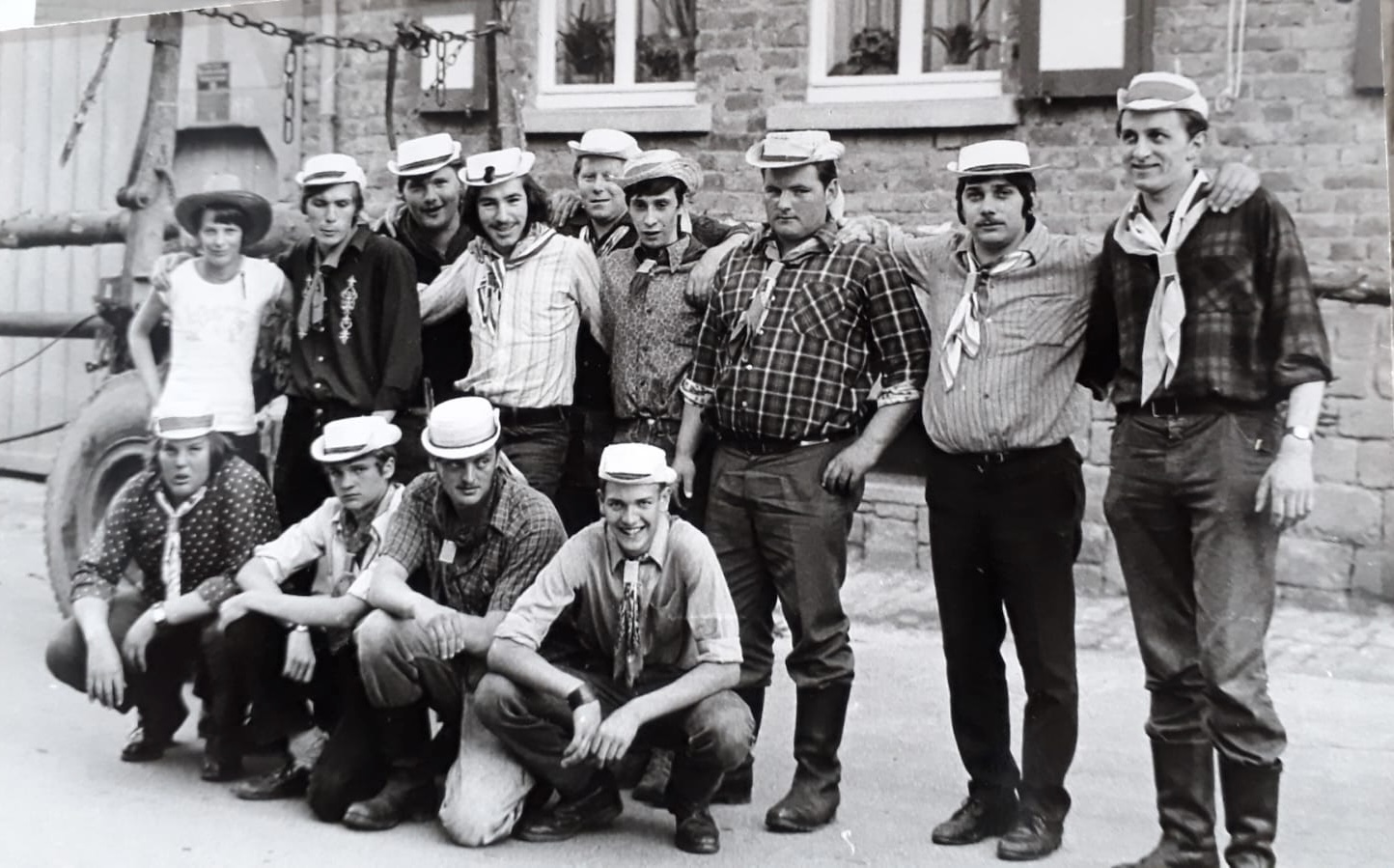 fe64765b-819b-43e1-bcd2-62d09f299531